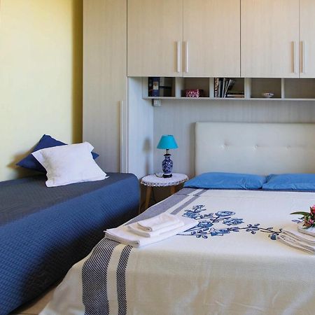 시비타노바 마르셰 Casa "La Conchiglia" B&B 외부 사진