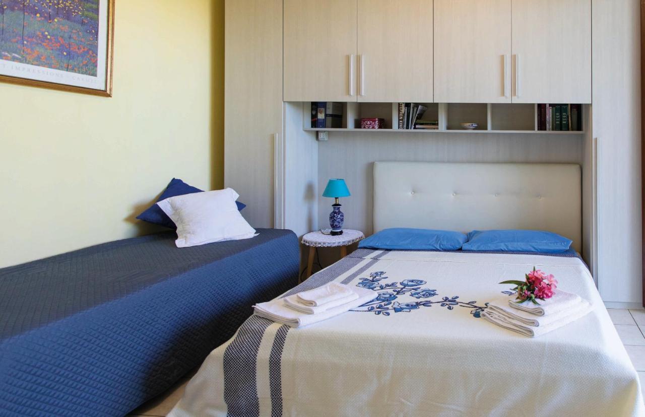 시비타노바 마르셰 Casa "La Conchiglia" B&B 외부 사진